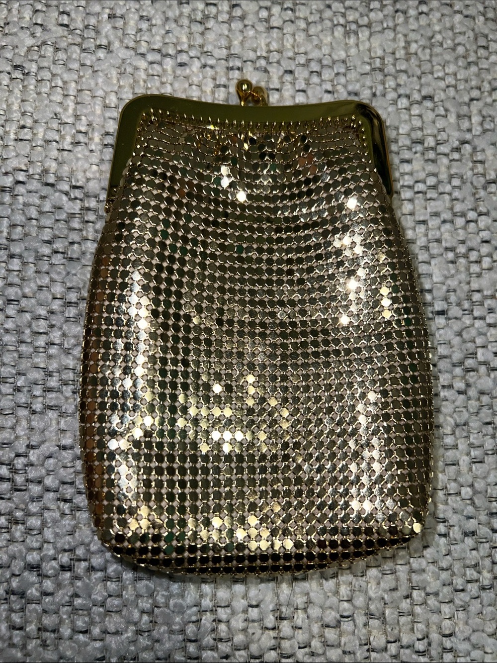 Vintage Amanda Smith Gold Chain Mail MINI Evening Purse - Women's Bag
